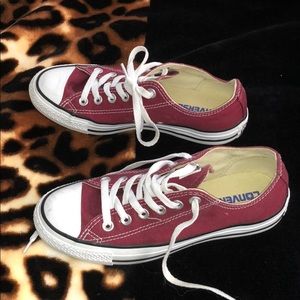 Converse Shoes - Converse All-Star Chuck Taylors Converse Shoes - Converse All-Star Chuck Taylors